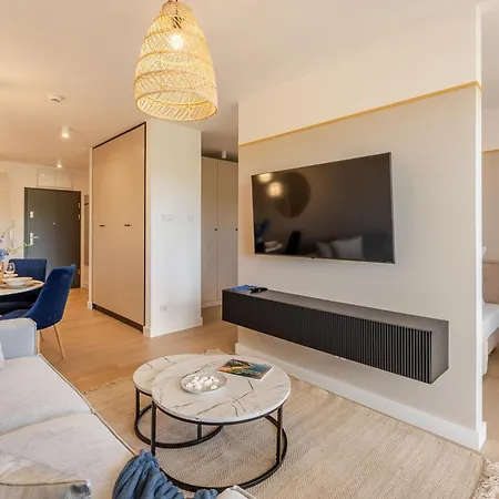 Premium - Basen Fitnes Bawialnia W Cenie - Polanki Aqua - Kołobrzeg