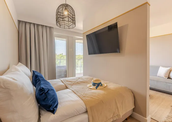 Premium - Basen Fitnes Bawialnia W Cenie - Polanki Aqua - *